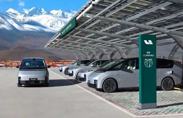 35万的理想i8难成爆款？32万或许可以理想i8竞争力如何？月销能过5000台？